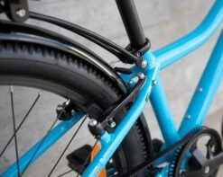 FLiZZi 24 RIEMEN EQ Kindervelo, Blau Von FLIZZI By VELOPLUS 19 FLiZZi 24 RIEMEN EQ Kindervelo, Blau Von FLIZZI By VELOPLUS -Shimano Shop 1eAZymlOSAZLYXDvgeedKO 33007329 001 4