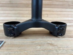 Manitou Dorado Brücke Mit Schaft Unten Ab 2021 57mm Offset -Shimano Shop IMG 2138 b1395044 19f2 46a5 bf8c f63a688ec9bd