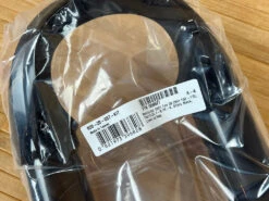 FOX 36 Casting / Lower 2021 29" Shiny Black Boost -Shimano Shop IMG 3434 688ef418 25ba 46c9 9c3a 56a872b1750c