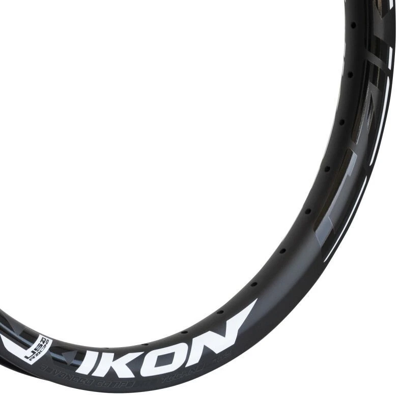 IKON UD Carbon Felge 24x1.50/1.75" Schwarz 3 IKON UD Carbon Felge 24x1.50/1.75" Schwarz