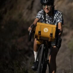 FJÄLLRÄVEN S/F Handlebar Rack 11 FJÄLLRÄVEN S/F Handlebar Rack -Shimano Shop square mood ss22 s f willsaunders la 1028 exp 2027 03 01